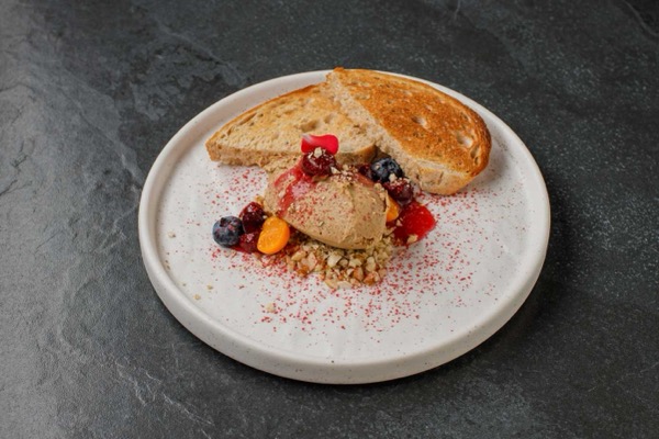 Паштет из куриной печени с бриошь