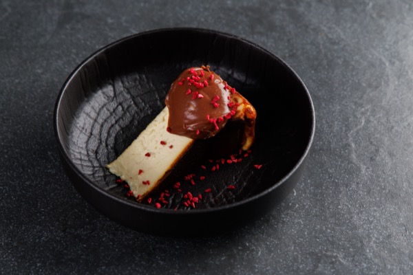 Чизкейк ,,Сан-Себастьян,,