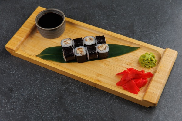 Маки ролл с угрем