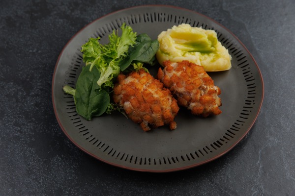 Котлеты по-пожарски с пюре