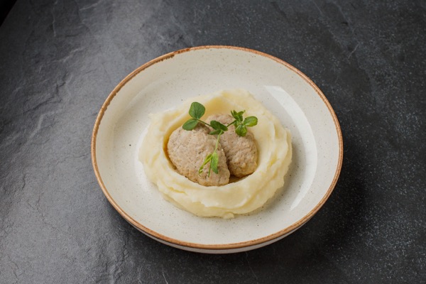 Куриные котлетки на пару с гарниром на выбор