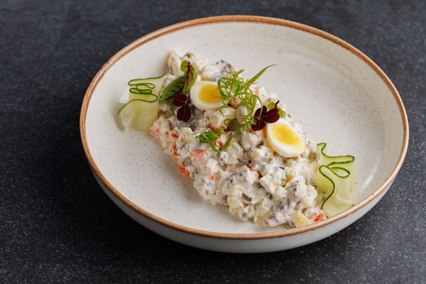 Оливье с говяжьей вырезкой