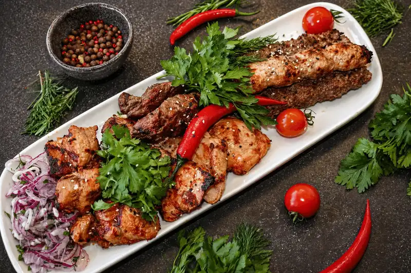 Мясное ассорти на углях